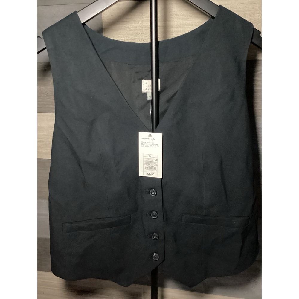 Women's A New Day Tailored Layering Button Down Vest Black Size Large